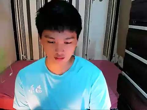 Snapshot of Mister_officer69 chatting on March 22, 2026, 9:27 pm Mister officer69 online show from March 22, 2026, 9:27 pm