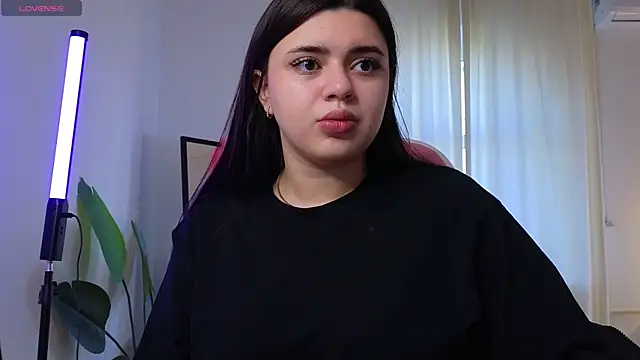Snapshot of courtneyk_ chatting on October 3, 2025, 1:23 pm courtneyk online show from October 3, 2025, 1:23 pm