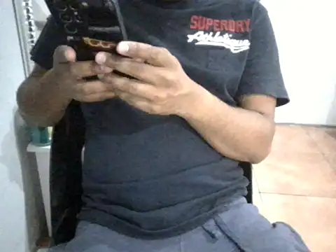 HRPEN online show from November 21, 2025, 1:43 pm