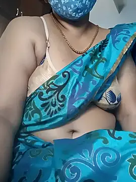 Snapshot of Tamil_Sivani chatting on October 2, 2025, 3:21 am Tamil Sivani online show from October 2, 2025, 3:21 am