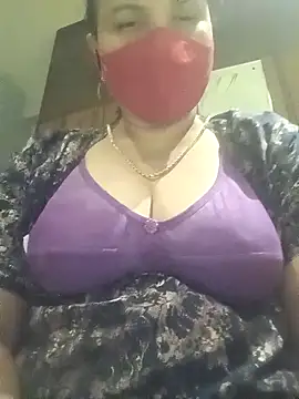 Snapshot of Tamil_Sivani chatting on September 10, 2025, 3:33 pm Tamil Sivani online show from September 10, 2025, 3:33 pm