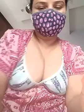 Snapshot of Tamil_Sivani chatting on October 5, 2025, 2:13 am Tamil Sivani online show from October 5, 2025, 2:13 am