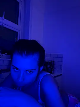 AlitaNova online show from September 15, 2025, 9:26 pm