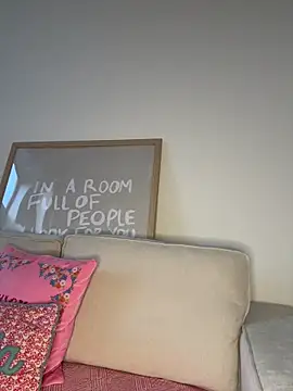 AlitaNova online show from December 16, 2025, 1:59 pm