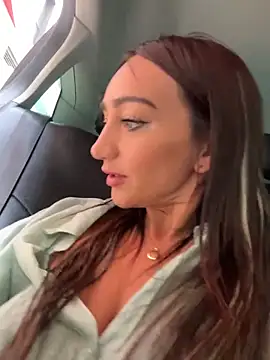 Ninabigtitied online show from January 11, 2026, 11:06 am