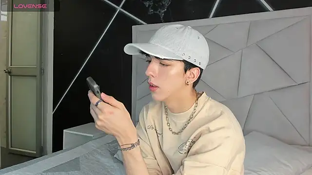 AerumChae online show from April 20, 2026, 12:41 pm