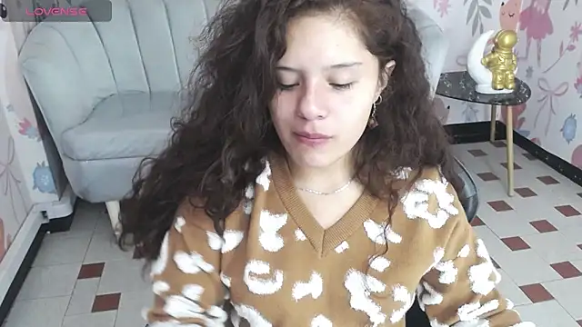 Velvet Moon V online show from March 14, 2026, 1:28 pm