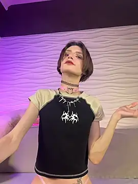 madi snow online show from November 8, 2025, 8:12 pm