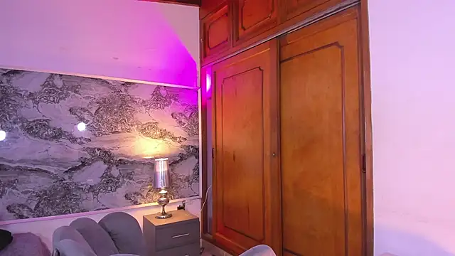 BILLY JAMEES online show from February 6, 2026, 11:39 am