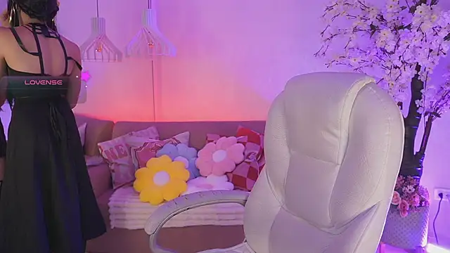 JadeSummerr online show from February 28, 2026, 11:43 am