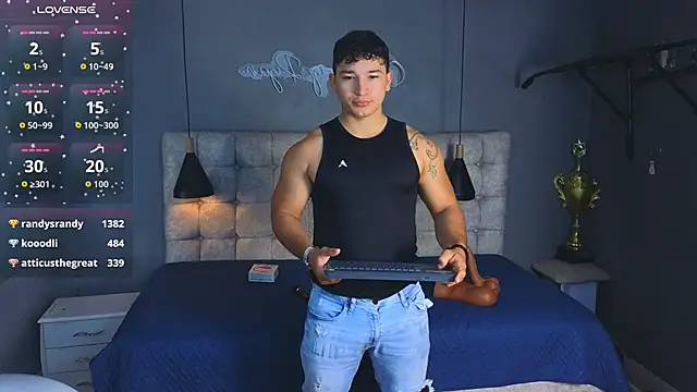 Snapshot of Horny_nick18 chatting on November 1, 2025, 10:31 am Horny nick18 online show from November 1, 2025, 10:31 am