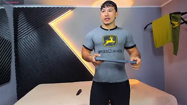 Horny nick18 online show from March 18, 2026, 1:24 pm