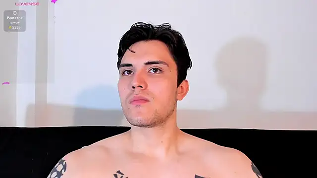 jasonxd9898 online show from December 17, 2025, 5:29 pm