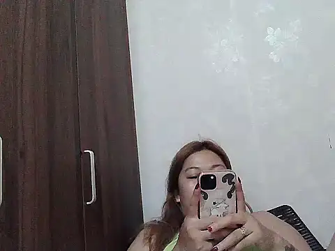 mimi15 online show from June 26, 2026, 9:04 am