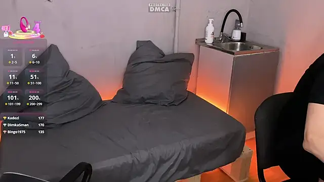 cutemilana sexwife online show from December 2, 2025, 9:22 am