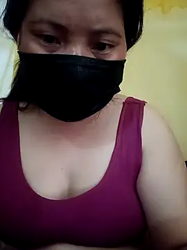 babyjunee12 online show from March 6, 2026, 7:58 am