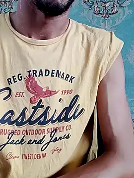 Yasar-Xxxl online show from November 15, 2025, 12:14 am