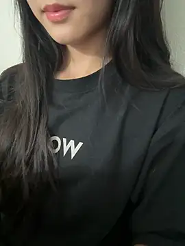 Snapshot of Desi_sara chatting on October 24, 2025, 3:38 am Desi sara online show from October 24, 2025, 3:38 am