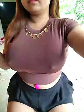 Snapshot of Akira_sera chatting on September 10, 2025, 1:48 am Akira sera online show from September 10, 2025, 1:48 am