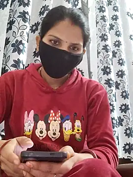 poojam93 online show from February 5, 2026, 2:51 am