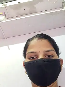 Snapshot of poojam93 chatting on October 5, 2025, 1:18 am poojam93 online show from October 5, 2025, 1:18 am