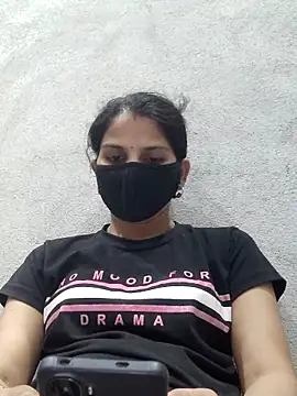 poojam93 online show from June 2, 2026, 9:20 am