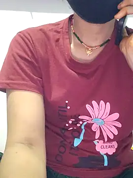 Snapshot of poojam93 chatting on November 2, 2025, 3:50 pm poojam93 online show from November 2, 2025, 3:50 pm