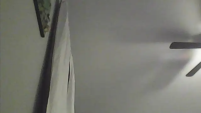 sarahkat86 online show from March 15, 2026, 11:56 pm