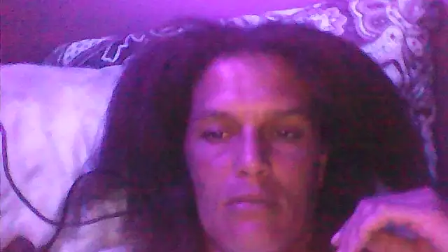 sarahkat86 online show from February 13, 2026, 2:22 am