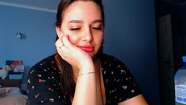 Snapshot of NikiWhite chatting on October 18, 2025, 9:44 am NikiWhite online show from October 18, 2025, 9:44 am