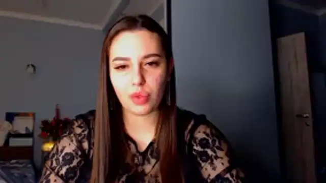 Snapshot of NikiWhite chatting on December 22, 2025, 6:24 am NikiWhite online show from December 22, 2025, 6:24 am