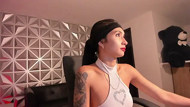 Snapshot of hellen_tease chatting on September 12, 2025, 12:16 pm hellen tease online show from September 12, 2025, 12:16 pm