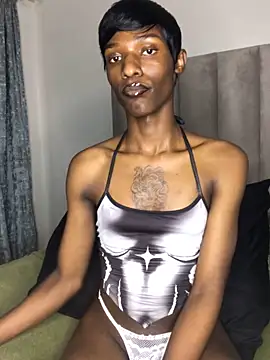 Snapshot of Trans_fairy chatting on September 25, 2025, 7:20 pm Trans fairy online show from September 25, 2025, 7:20 pm