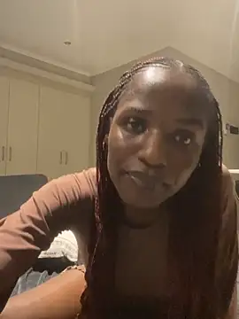 Trans fairy online show from February 20, 2026, 5:26 pm