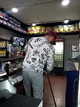 Catire10  online show from September 13, 2025, 12:38 pm