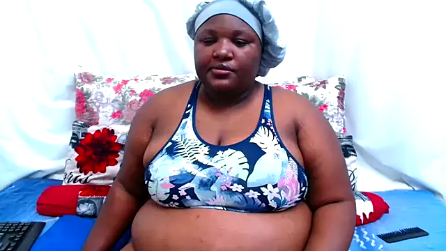 Snapshot of ChubbyBoobsxxx chatting on November 19, 2025, 6:13 am ChubbyBoobsxxx online show from November 19, 2025, 6:13 am