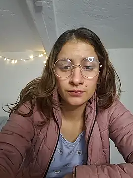 Snapshot of aytanna_torrez chatting on December 4, 2025, 12:59 pm aytanna torrez online show from December 4, 2025, 12:59 pm