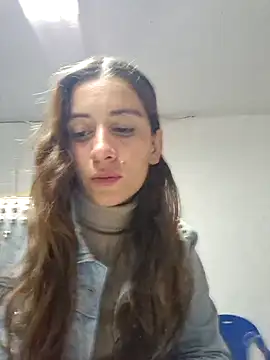 Snapshot of aytanna_torrez chatting on October 29, 2025, 4:06 pm aytanna torrez online show from October 29, 2025, 4:06 pm