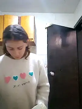 Snapshot of aytanna_torrez chatting on November 9, 2025, 12:20 pm aytanna torrez online show from November 9, 2025, 12:20 pm