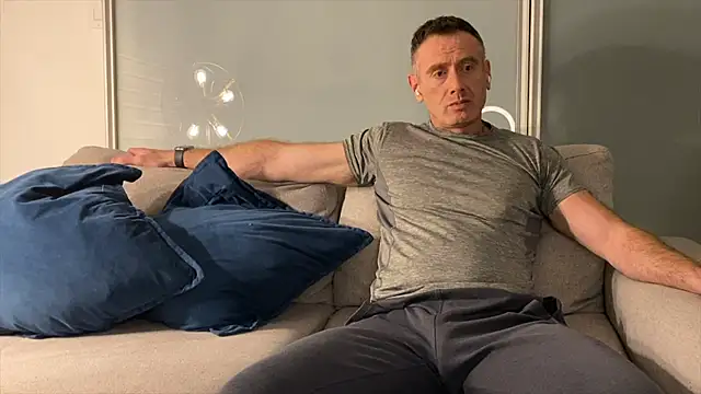 Snapshot of TheDonnyBasilisk chatting on November 28, 2025, 7:19 am TheDonnyBasilisk online show from November 28, 2025, 7:19 am