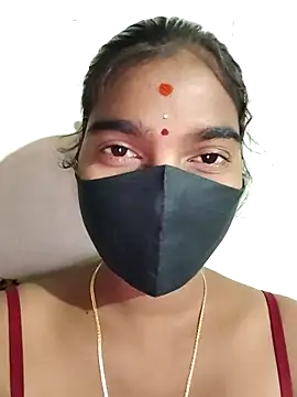 Snapshot of Sridevitelugu chatting on September 12, 2025, 2:39 pm Sridevitelugu online show from September 12, 2025, 2:39 pm