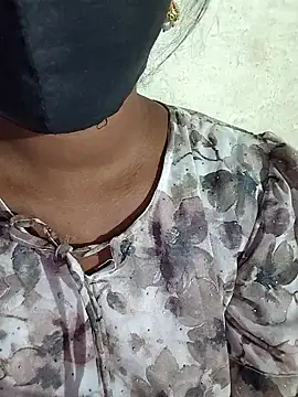 Snapshot of Sridevitelugu chatting on September 30, 2025, 2:23 pm Sridevitelugu online show from September 30, 2025, 2:23 pm