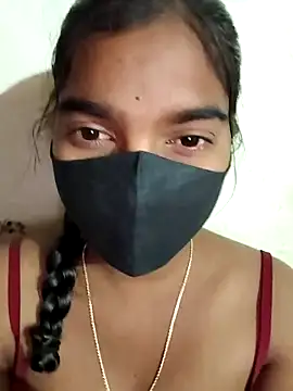 Snapshot of Sridevitelugu chatting on September 18, 2025, 2:20 pm Sridevitelugu online show from September 18, 2025, 2:20 pm