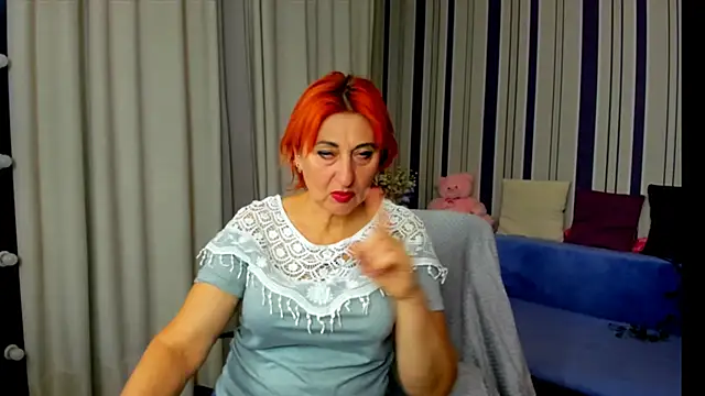 Snapshot of MilanaAlvis chatting on December 14, 2025, 1:28 pm MilanaAlvis online show from December 14, 2025, 1:28 pm