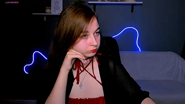 lilith diva online show from September 13, 2025, 6:52 pm