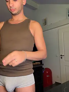 Gipsyboysteve online show from March 4, 2026, 6:10 am