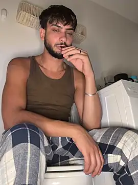 Gipsyboysteve online show from February 13, 2026, 3:17 am