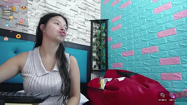 maily can online show from November 10, 2025, 12:54 pm