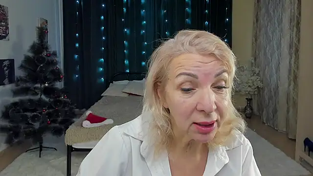 LiliaMoons online show from January 15, 2026, 9:34 am