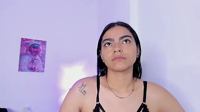 Snapshot of shizuka_84 chatting on October 29, 2025, 11:09 am shizuka 84 online show from October 29, 2025, 11:09 am